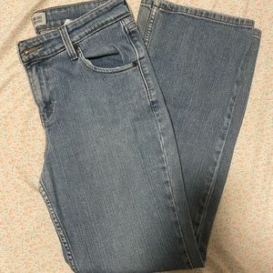 Levi Signature Mid Rise Bootcut Jeans